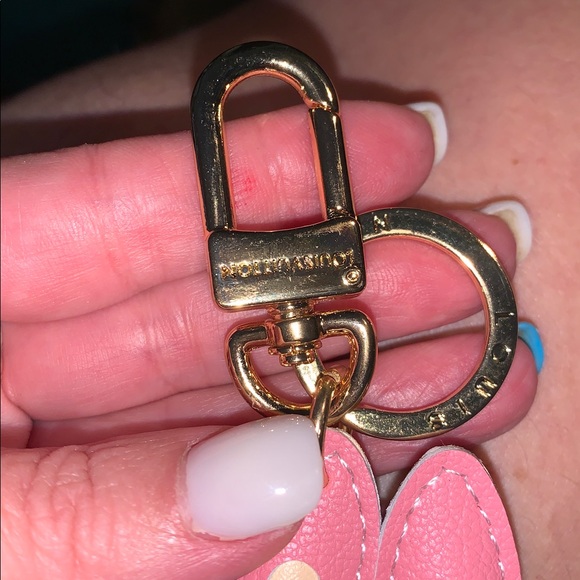 Upcycled labubu bag/purse charm keychain - Picture 6 of 6